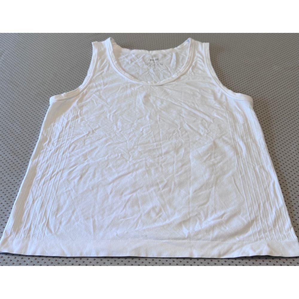 Pro-Fit Women's White Seamless Athletic Tank Top Ribbed Sides Size L